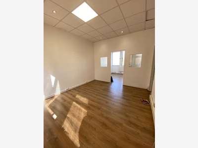 A LOUER BUREAUX 29m² A EPINAY