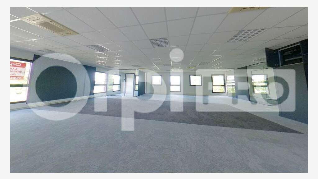 A Louer bureaux de 267m² Ester Technopole