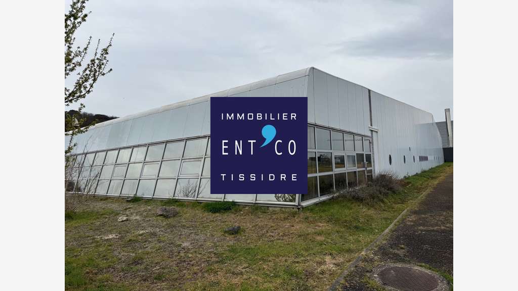 Bureaux lumineux fonctionnels à louer à Estillac