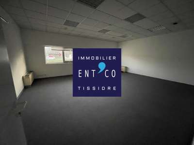 À LOUER Bureaux de 47 m² à Estillac Emplacemen