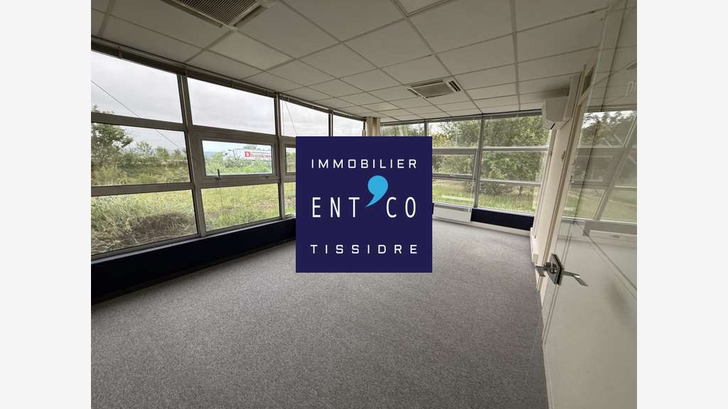 Bureaux Lumineux et Fonctionnels à Louer