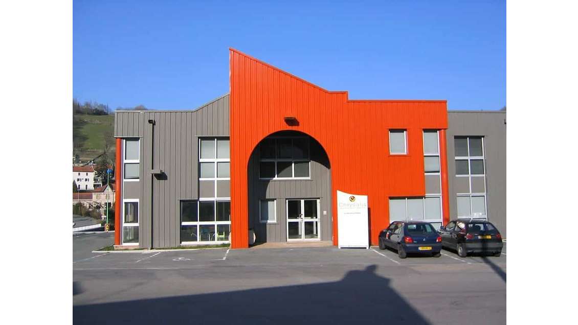 A louer bureaux et ateliers à Decazeville