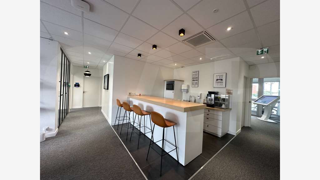 A louer bureaux 500m² à Cesson-Sévigné Ecopole 