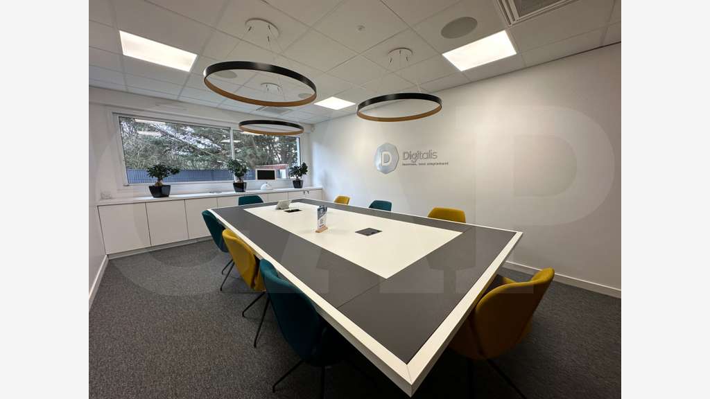 A louer bureaux 500m² à Cesson-Sévigné Ecopole 