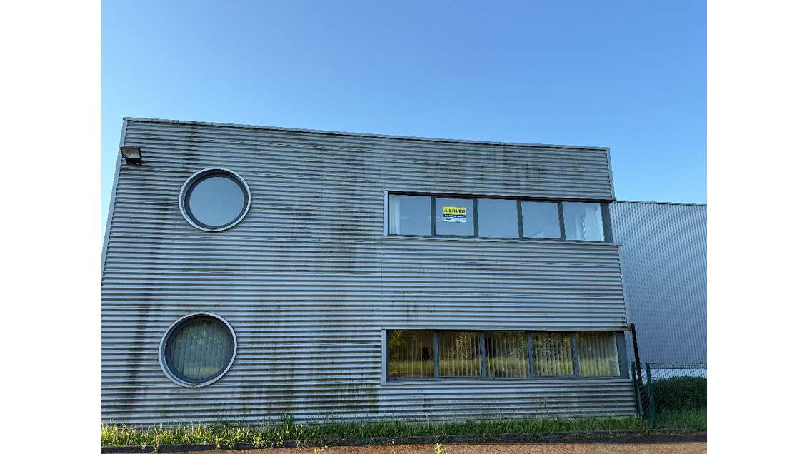 Local industriel 20m² à louer en ZI à Etupes
