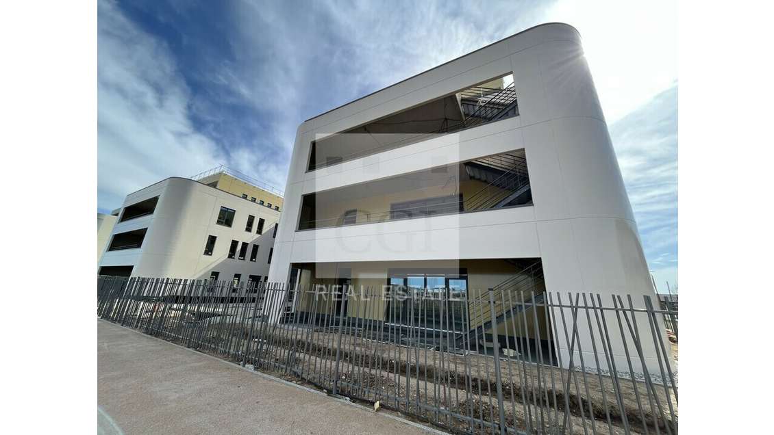 A louer bureaux 1929m² EverEst 3 à Genas A46