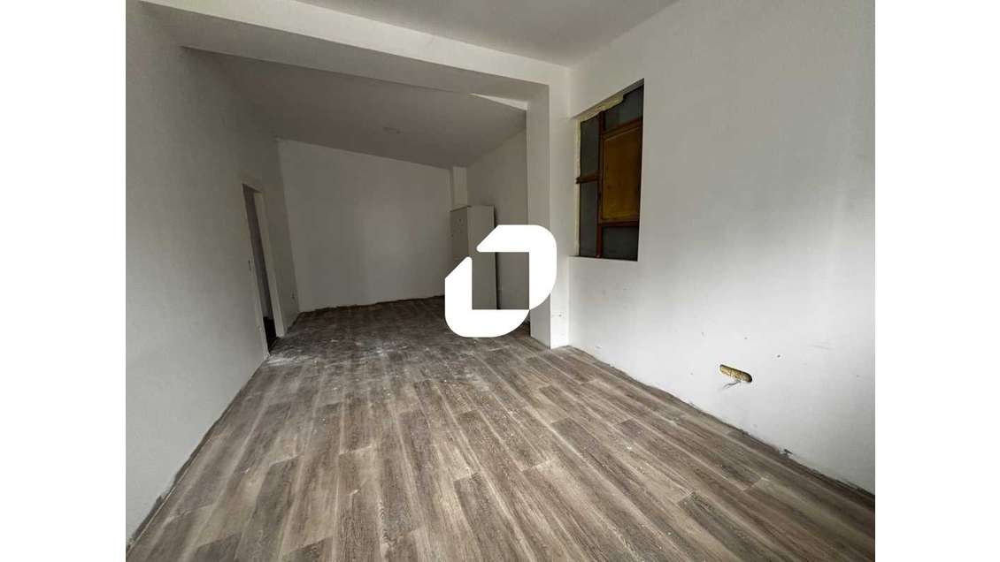 A louer Bureaux 80m² Evry courcouronnes