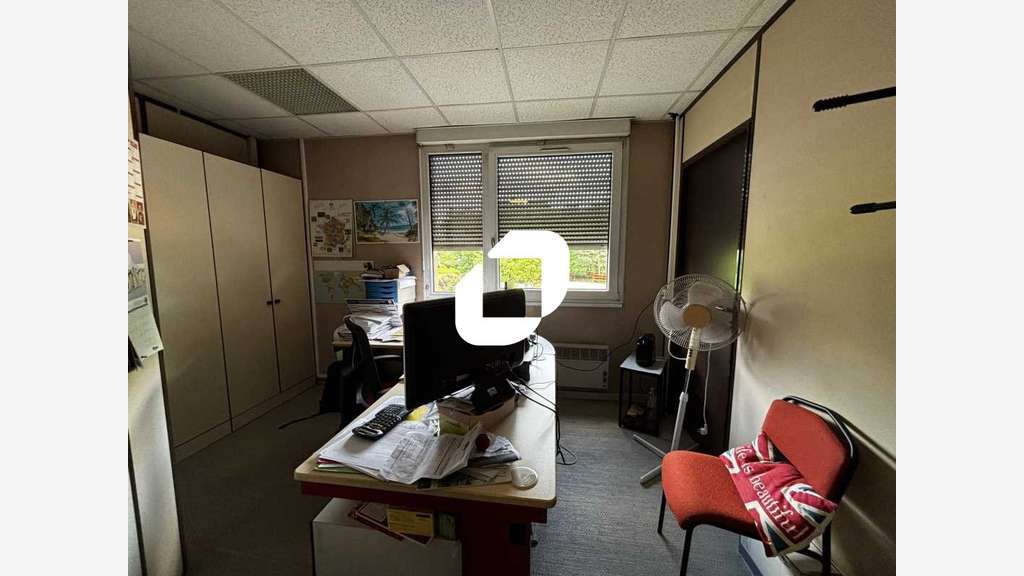 A louer Bureaux 540m² Evry courcouronnes