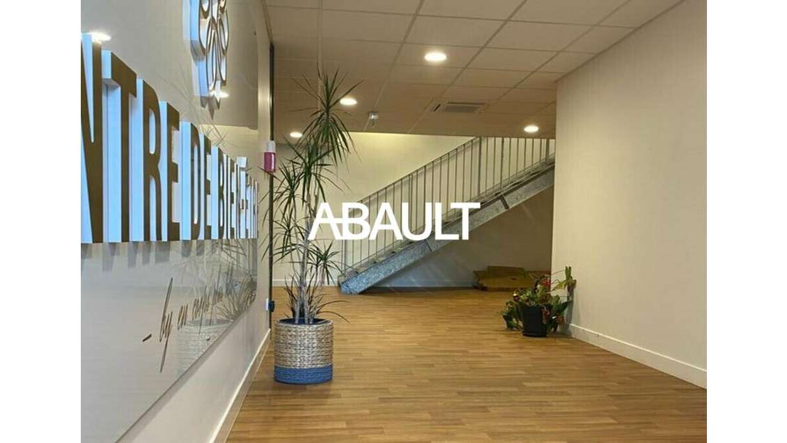 Bureaux 180m² à louer zone dynamique à Eysines