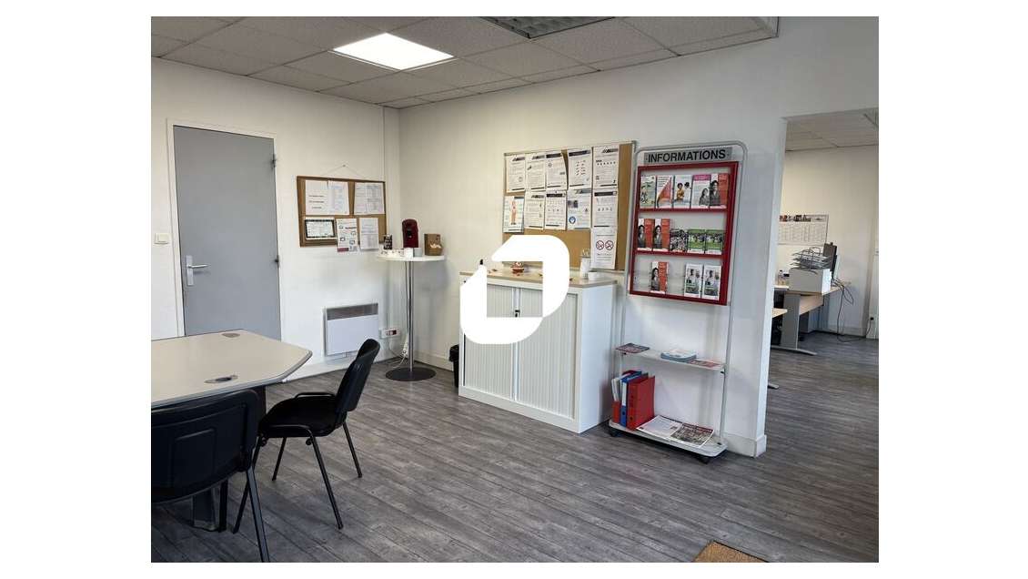 A louer Bureaux 120m² Eysines