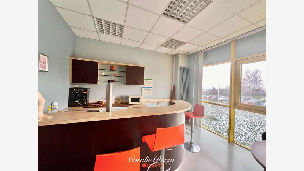 Bureau à louer 25m² à Faulquemont