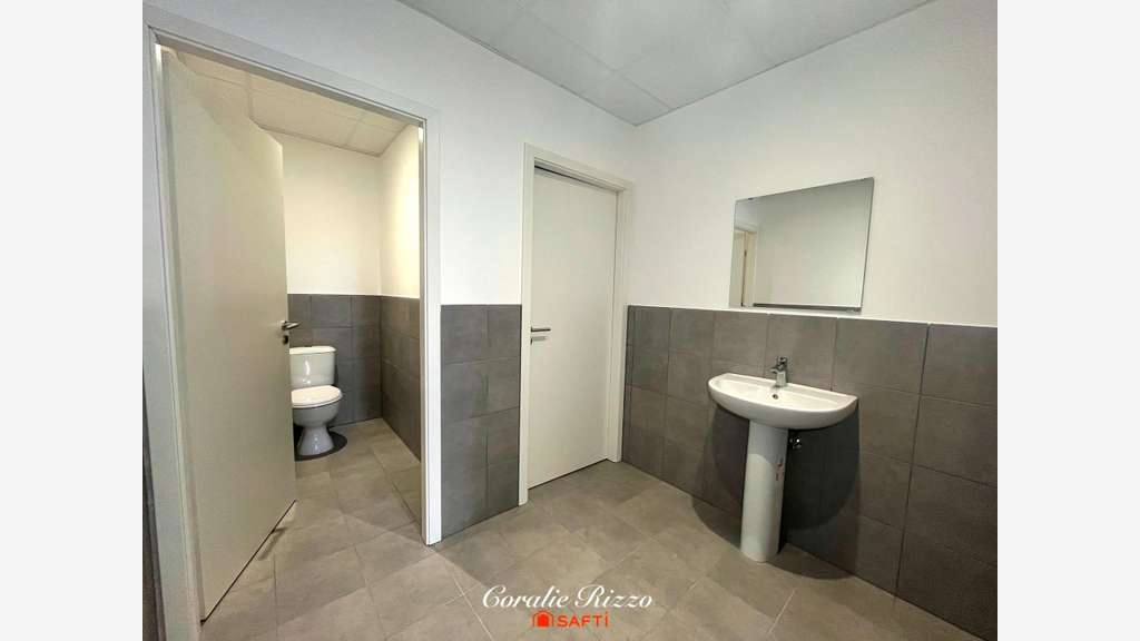 Bureau à louer 25m² à Faulquemont