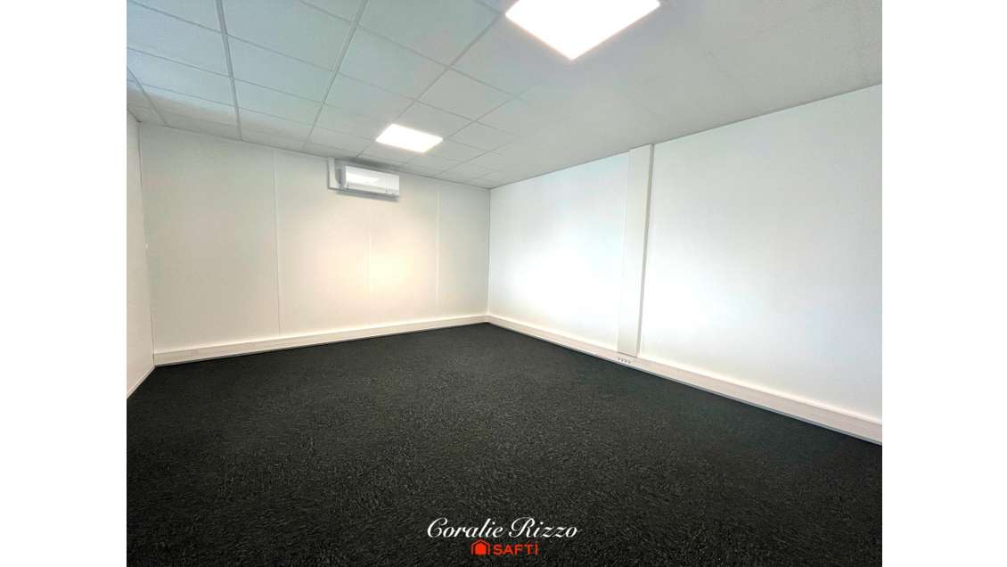 Bureau à louer 25m² à Faulquemont