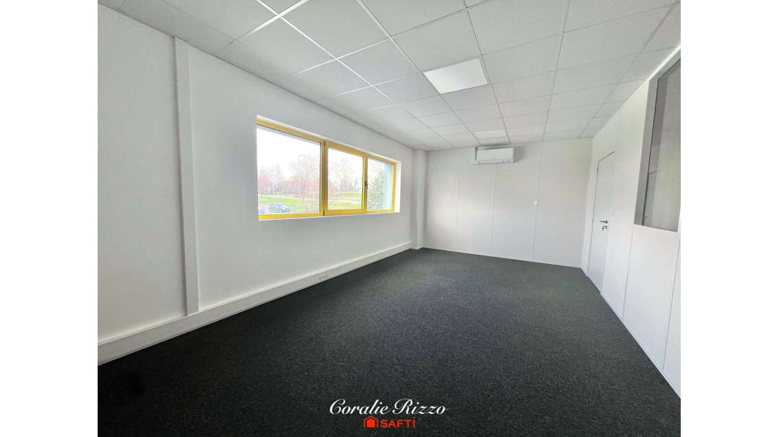 Bureau à louer 26m² à Faulquemont