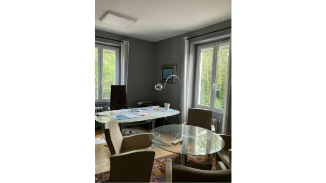 Bureaux meublés 70m² à louer à Fleurieu-sur-Saône