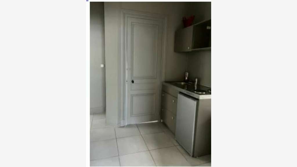 Bureaux meublés 70m² à louer à Fleurieu-sur-Saône