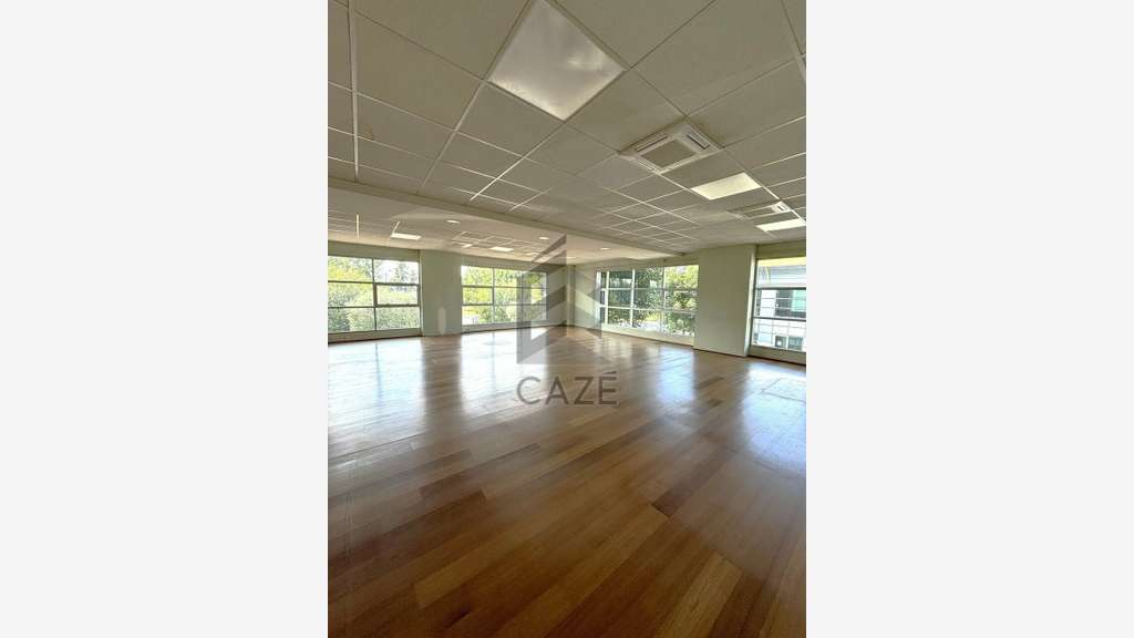 Bureaux de 341m² à louer prox rocade Floirac