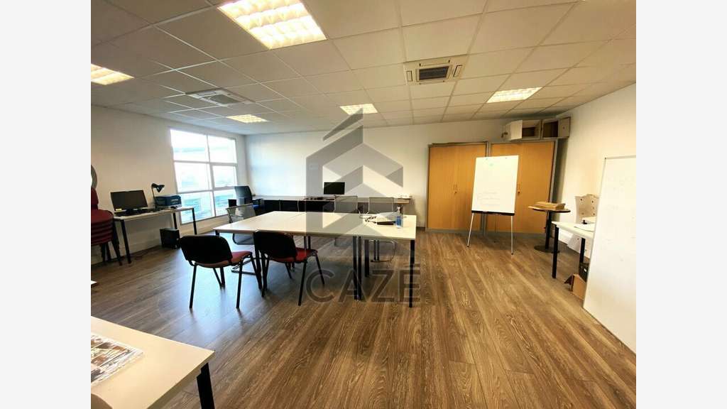 Bureaux 300m² à louer Floirac zone franche urbaine