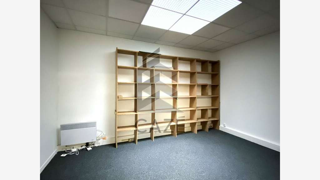 Bureaux 300m² à louer Floirac zone franche urbaine