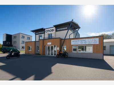 AV entrepôts 329m² et 139m² loués à Floirac