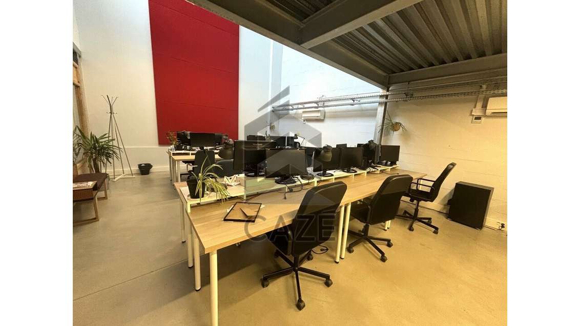 Loue bureaux 184m² en zone franche urbaine Floirac