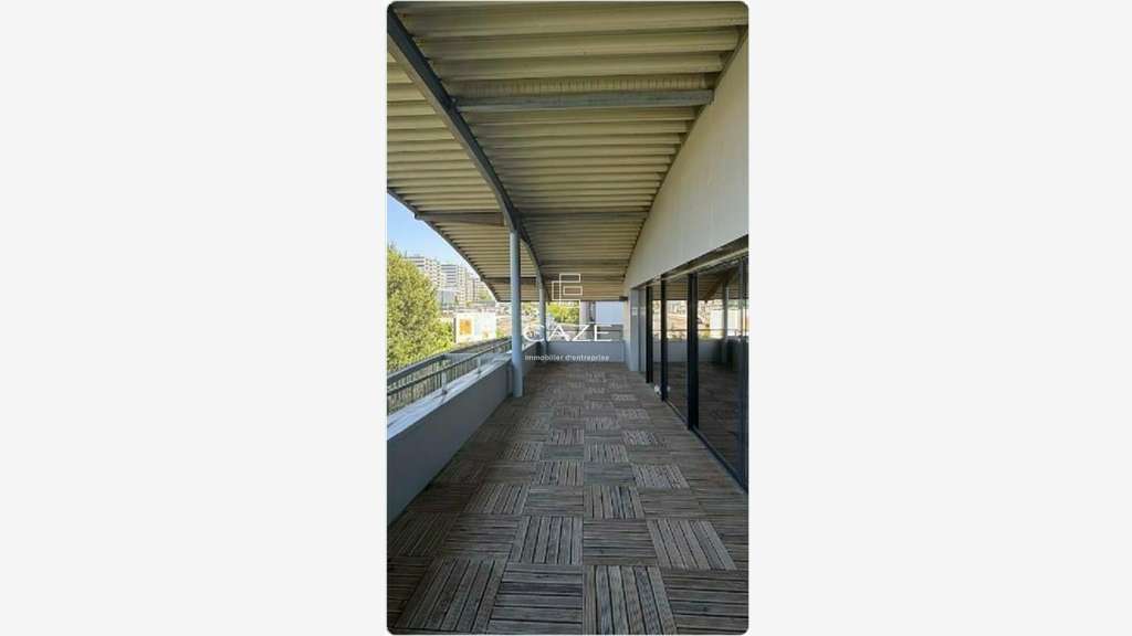 Bureaux de 769m² à louer à Floirac prox rocade