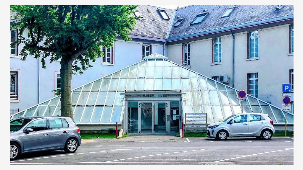 A louer bureaux meublés 293m² en parfait état Foix