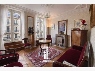 Bureaux de 86m² à louer Fontainebleau rue grande