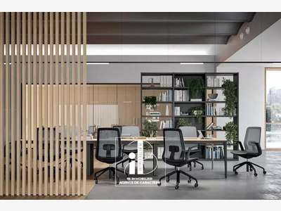 Bureaux de 100m² à louer Fontainebleau rue Grande