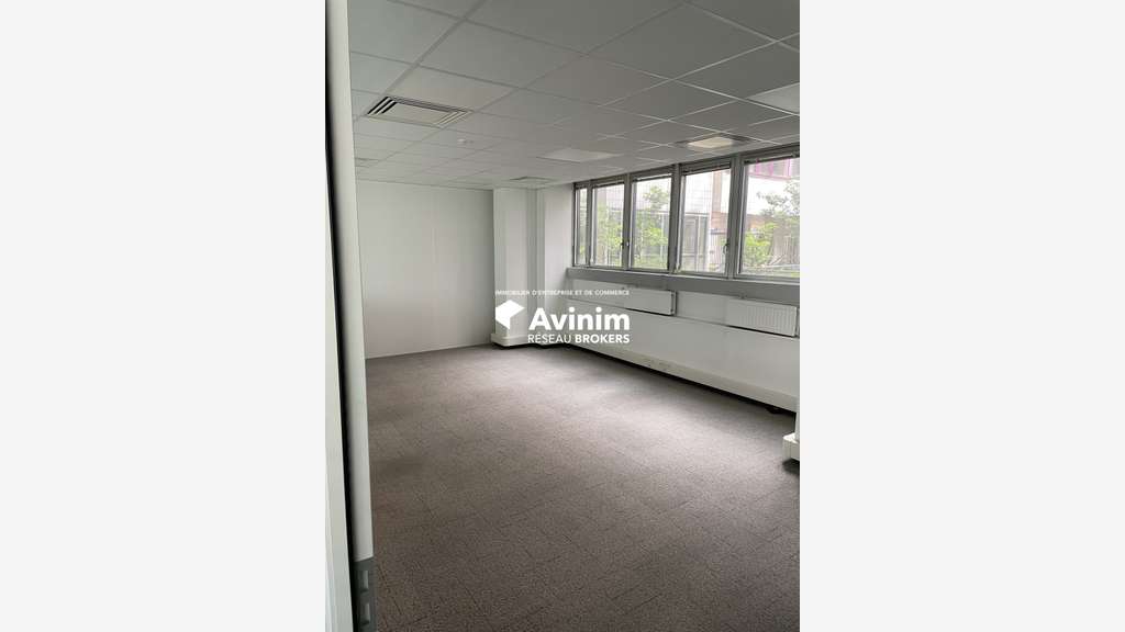 A louer bureaux à Fontenay-Sous-Bois RER A