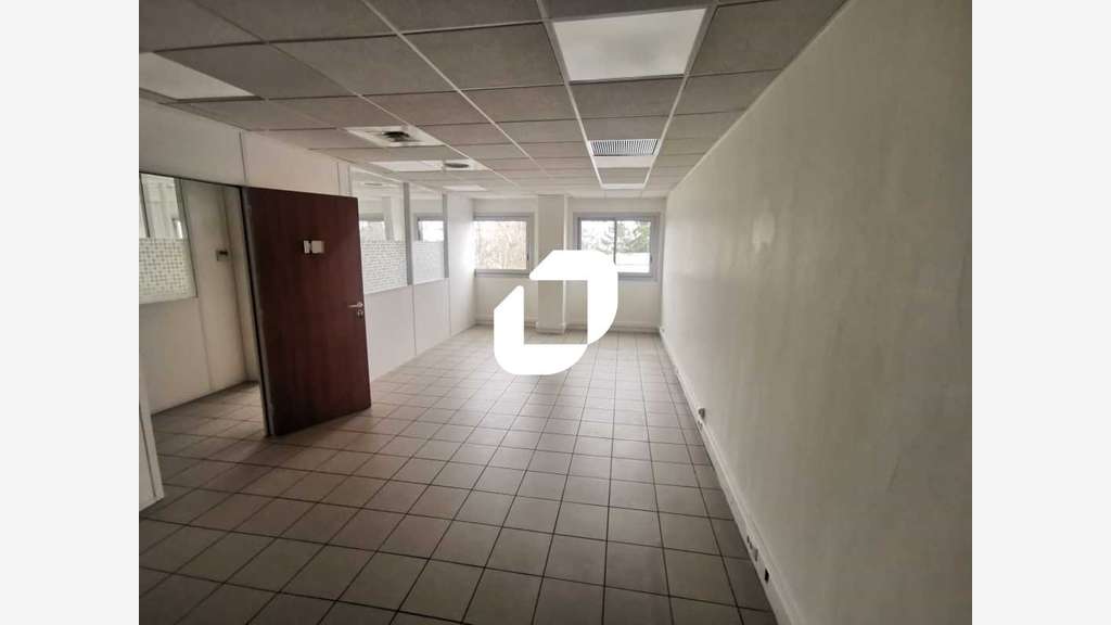 A louer Bureaux 32m² Fontenay sous bois