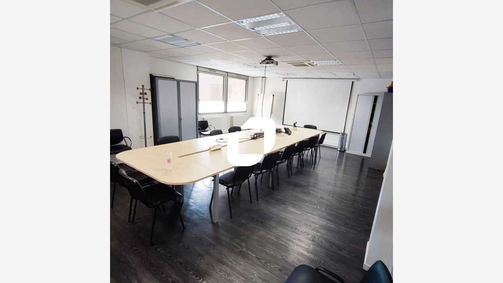 A louer Bureaux 299m² Fontenay sous bois