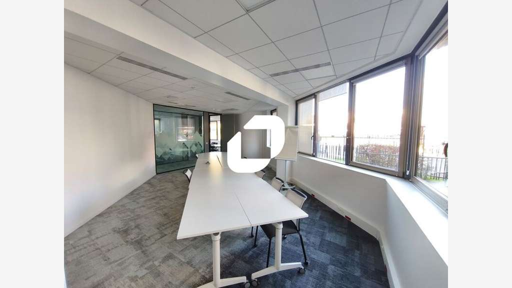 A louer Bureaux 2728m² Fontenay sous bois