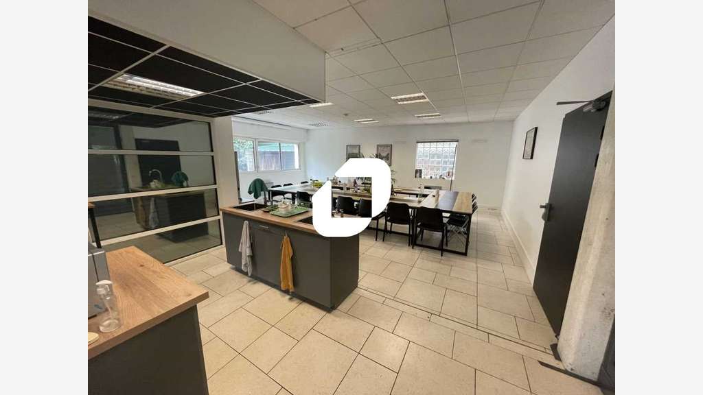 A louer Bureaux 210m² Fontenay sous bois