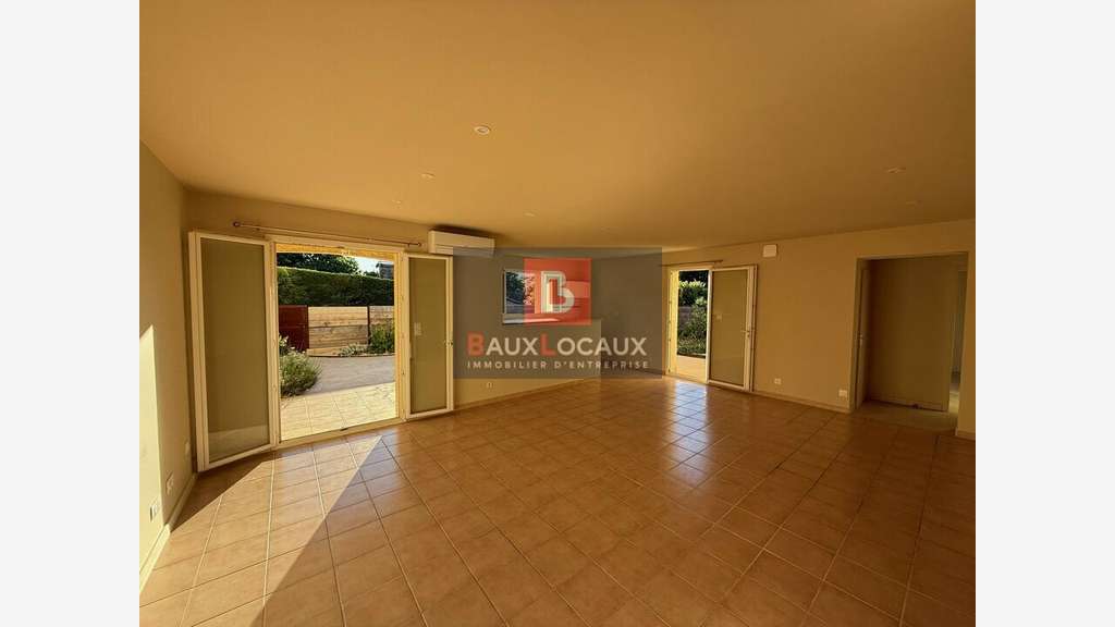 Location bureaux de standing 89m² à Fontvieille