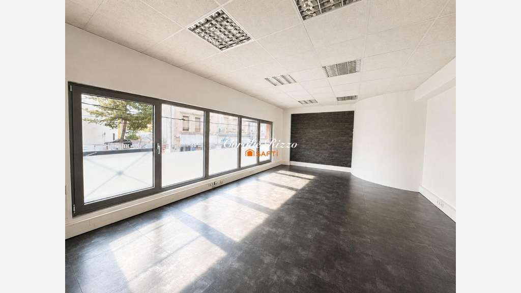 Ensemble de bureaux à louer à Forbach centre
