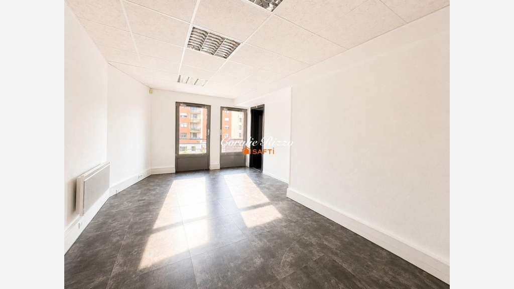 Ensemble de bureaux à louer à Forbach centre