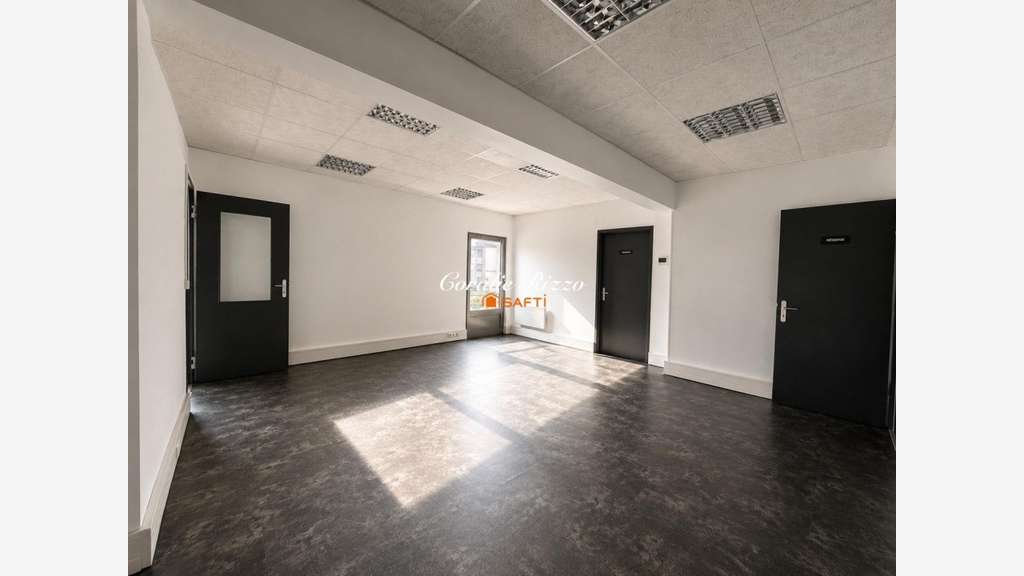 Ensemble de bureaux à louer à Forbach centre