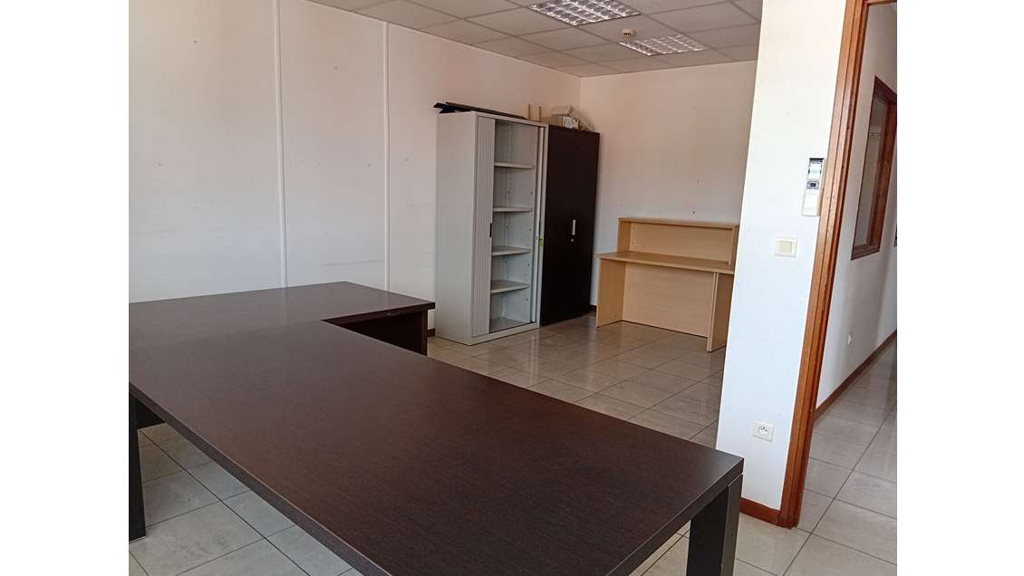 A louer plateau bureaux 110m² à Fort-de-France