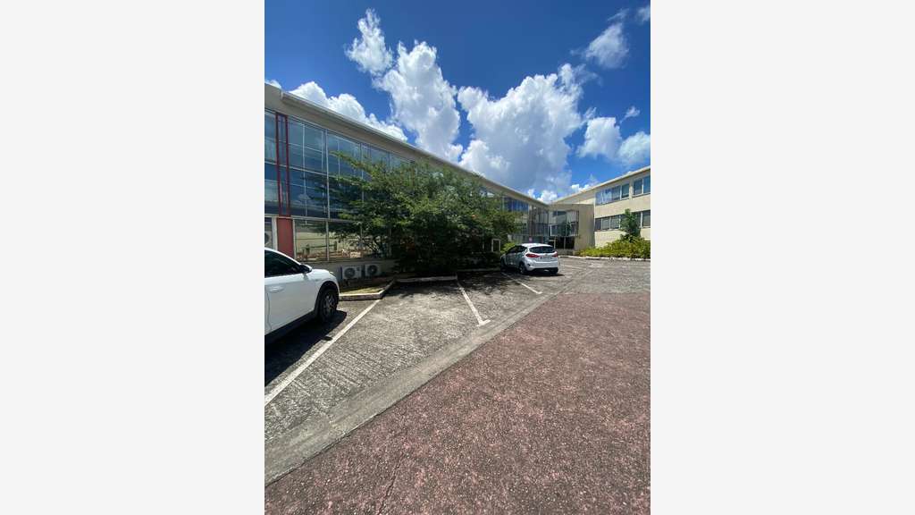A louer bureaux 224m² à FDF Valmenière