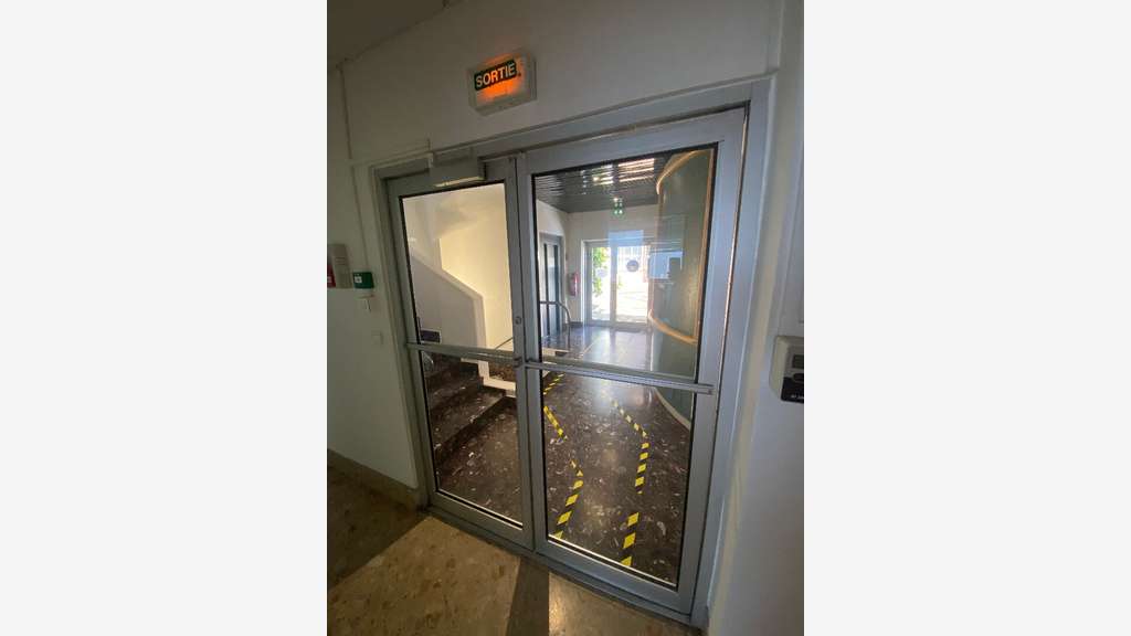A louer bureaux 224m² à FDF Valmenière