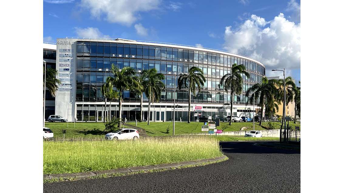 A louer bureaux 615m² sur 2 niveaux Fort de France