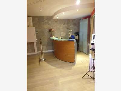 A louer plateau bureaux 159m² ZFU Dillon Stade