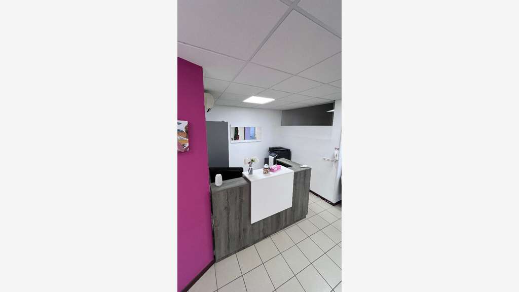 A louer bureaux professionnel 86m² ZF Dillon
