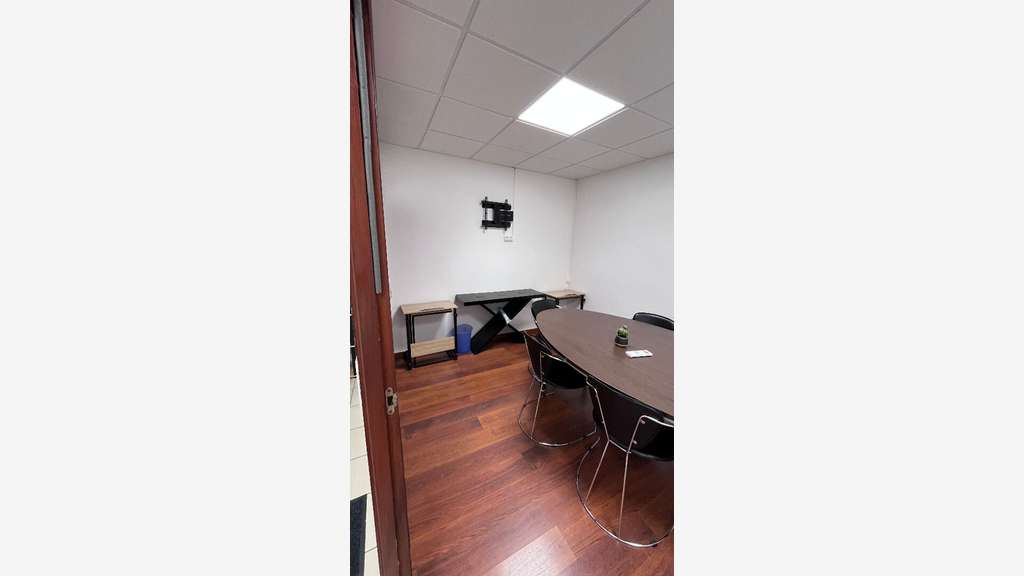 A louer bureaux professionnel 86m² ZF Dillon