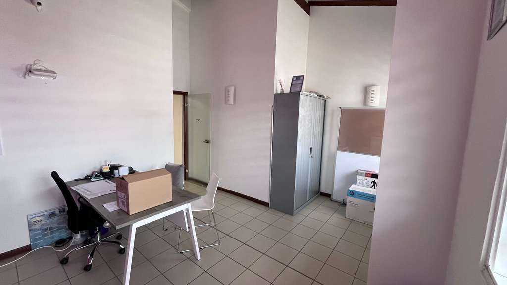 A louer bureaux professionnel 86m² ZF Dillon