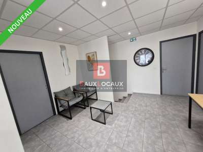 Bureaux lumineux à louer ZI de Valampe à Fos/Mer