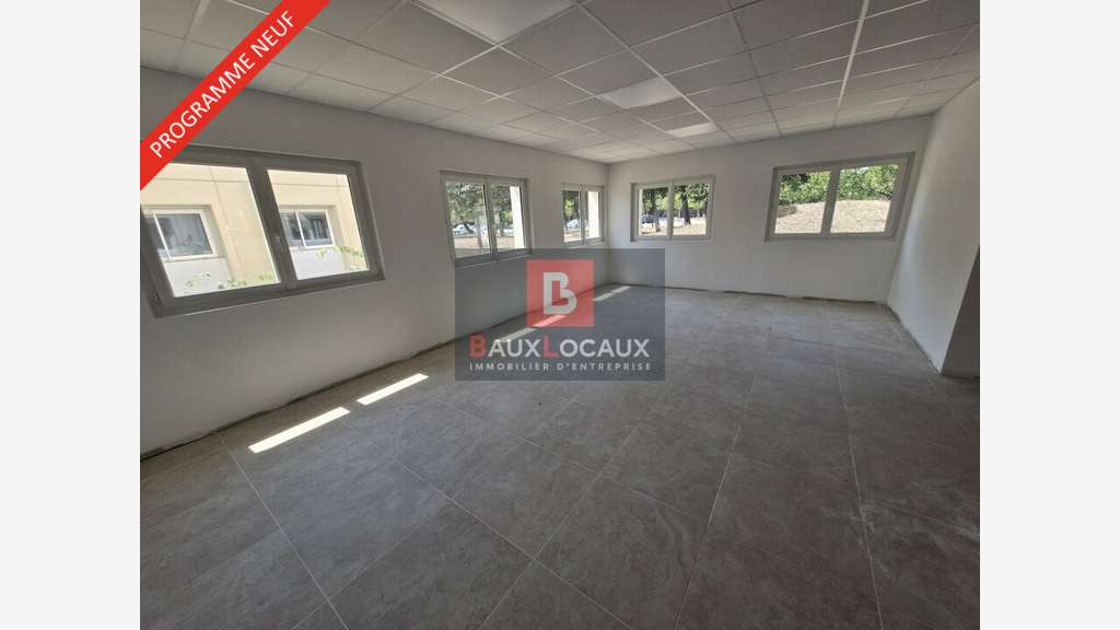Bureaux 263m² divisible à louer à Fos-sur-Mer