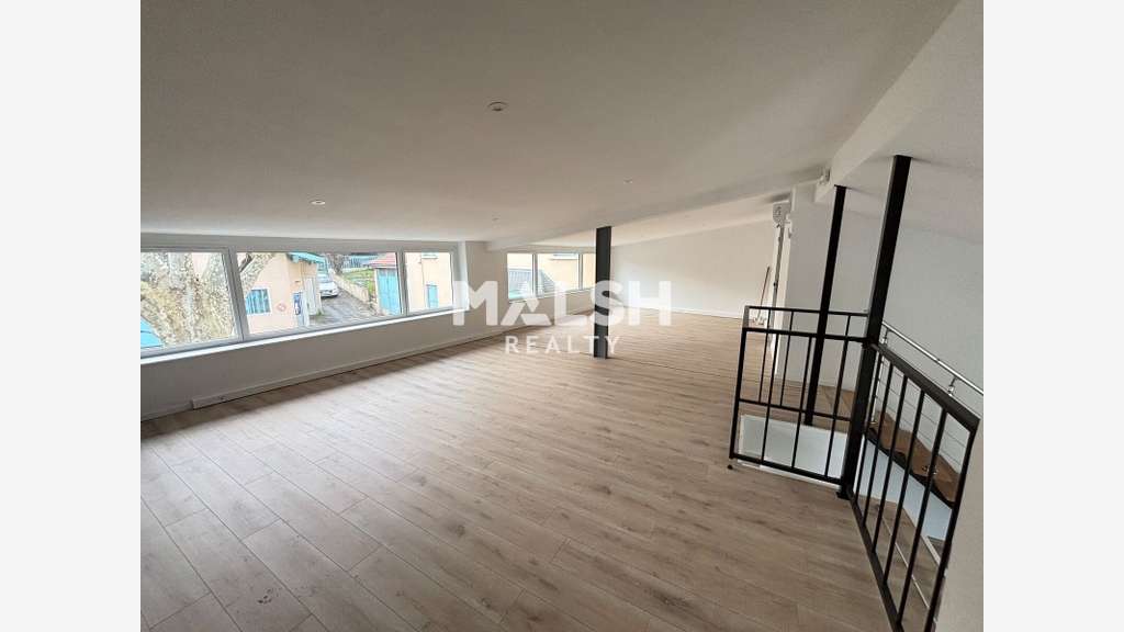 Bureaux rénovés 120m² à louer à Francheville