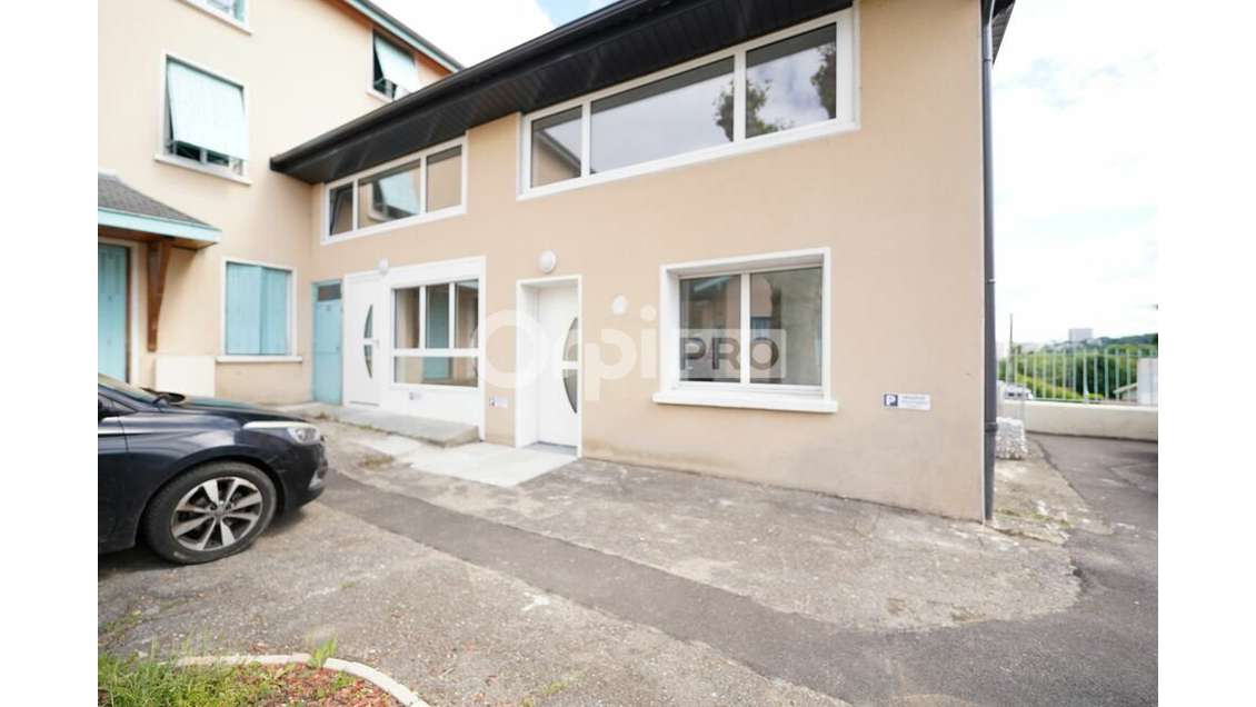 BUREAUX A LOUER - 135 m² - FRANCHEVILLE
